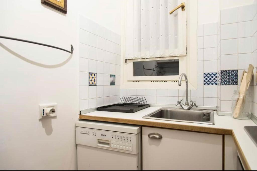 Joivy Classic Flat Near Basilica Di Sant'Ambrogio Apartment Milano Ngoại thất bức ảnh