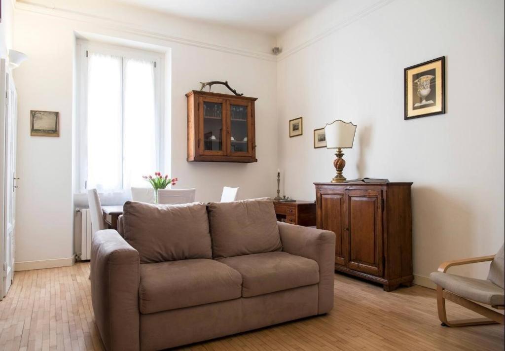 Joivy Classic Flat Near Basilica Di Sant'Ambrogio Apartment Milano Ngoại thất bức ảnh