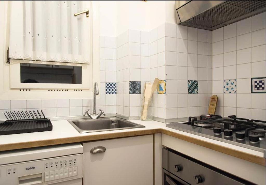 Joivy Classic Flat Near Basilica Di Sant'Ambrogio Apartment Milano Ngoại thất bức ảnh