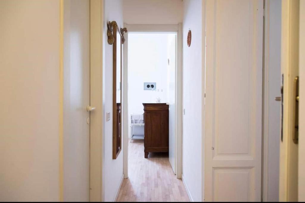 Joivy Classic Flat Near Basilica Di Sant'Ambrogio Apartment Milano Ngoại thất bức ảnh
